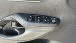 03 yaris cross premier edition 2024.jpg